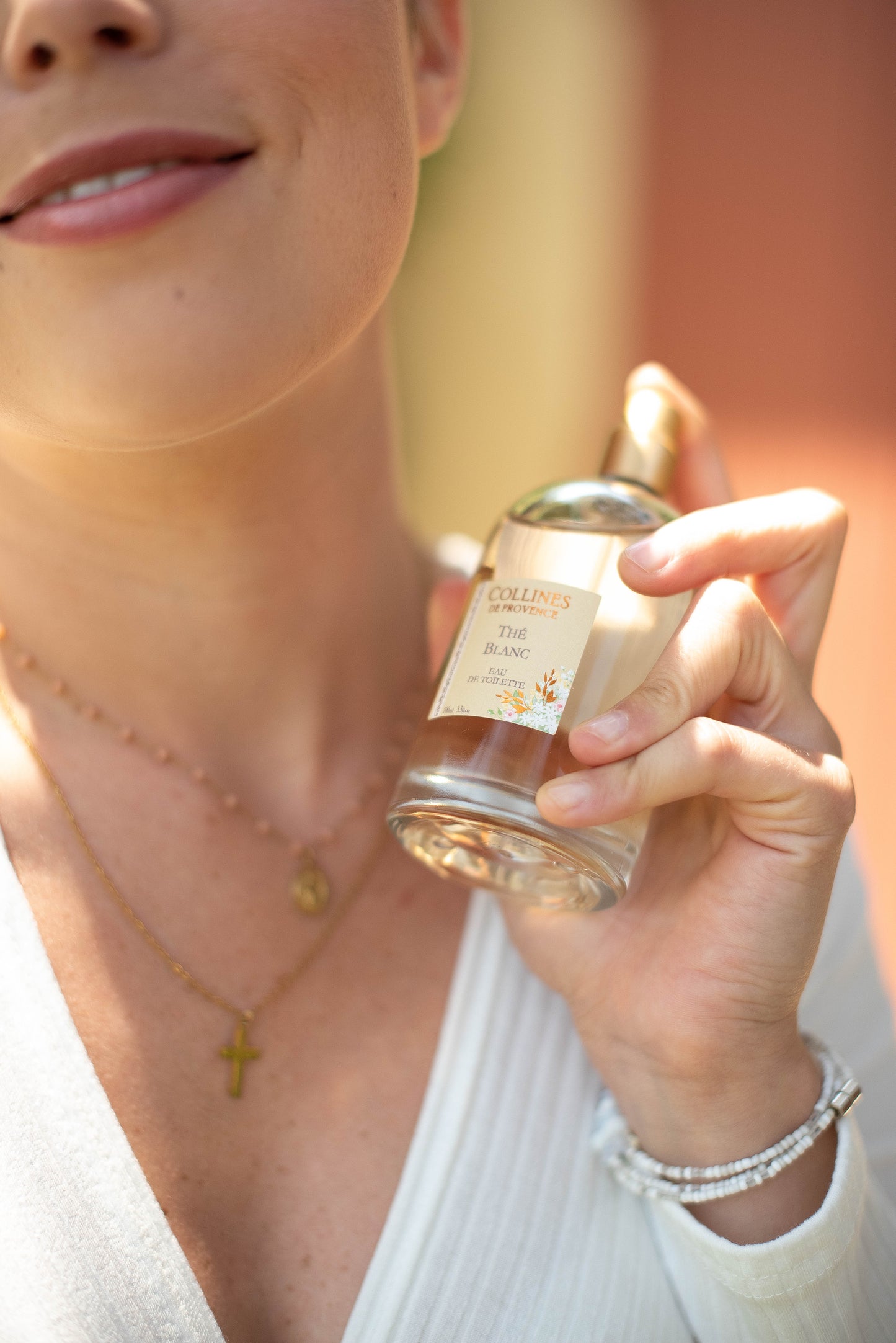White Tea Perfume, in use