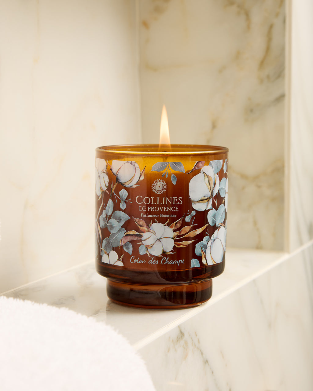 Cotton Breeze Scented Candle, in use