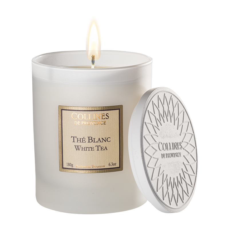 White Tea Scented Candle, Front view