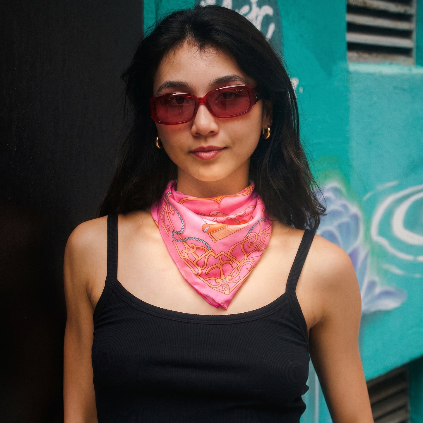 Palais du Maneki-Neko Scarf