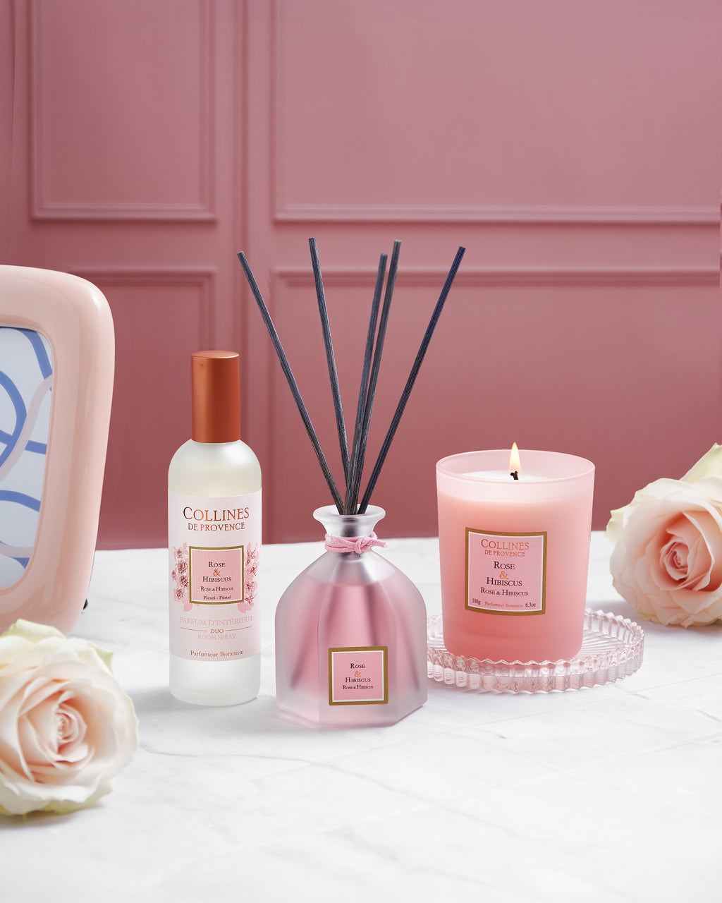 Rose & Hibiscus Scented Candle, with collection