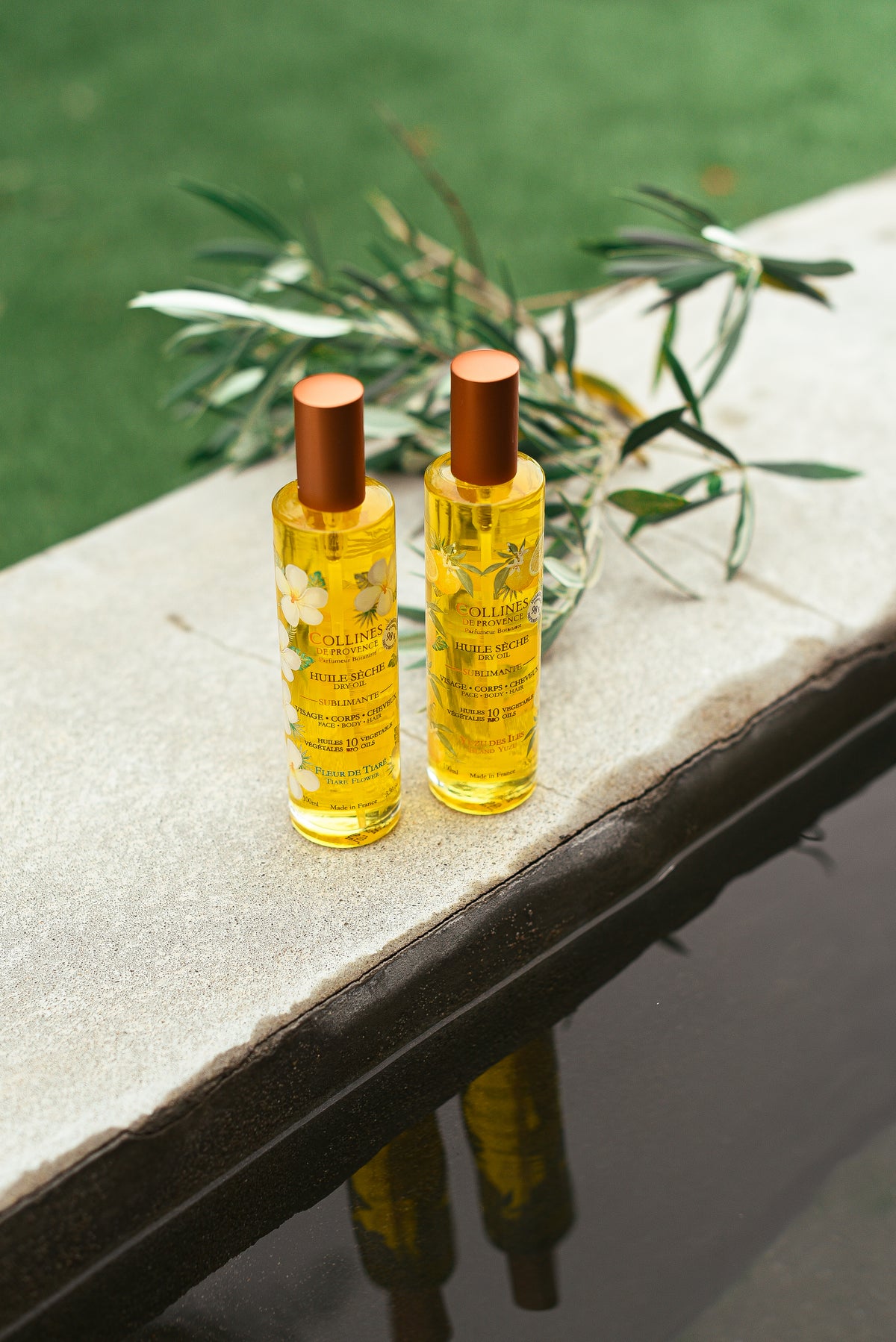Island Yuzu Dry Oil, with collection