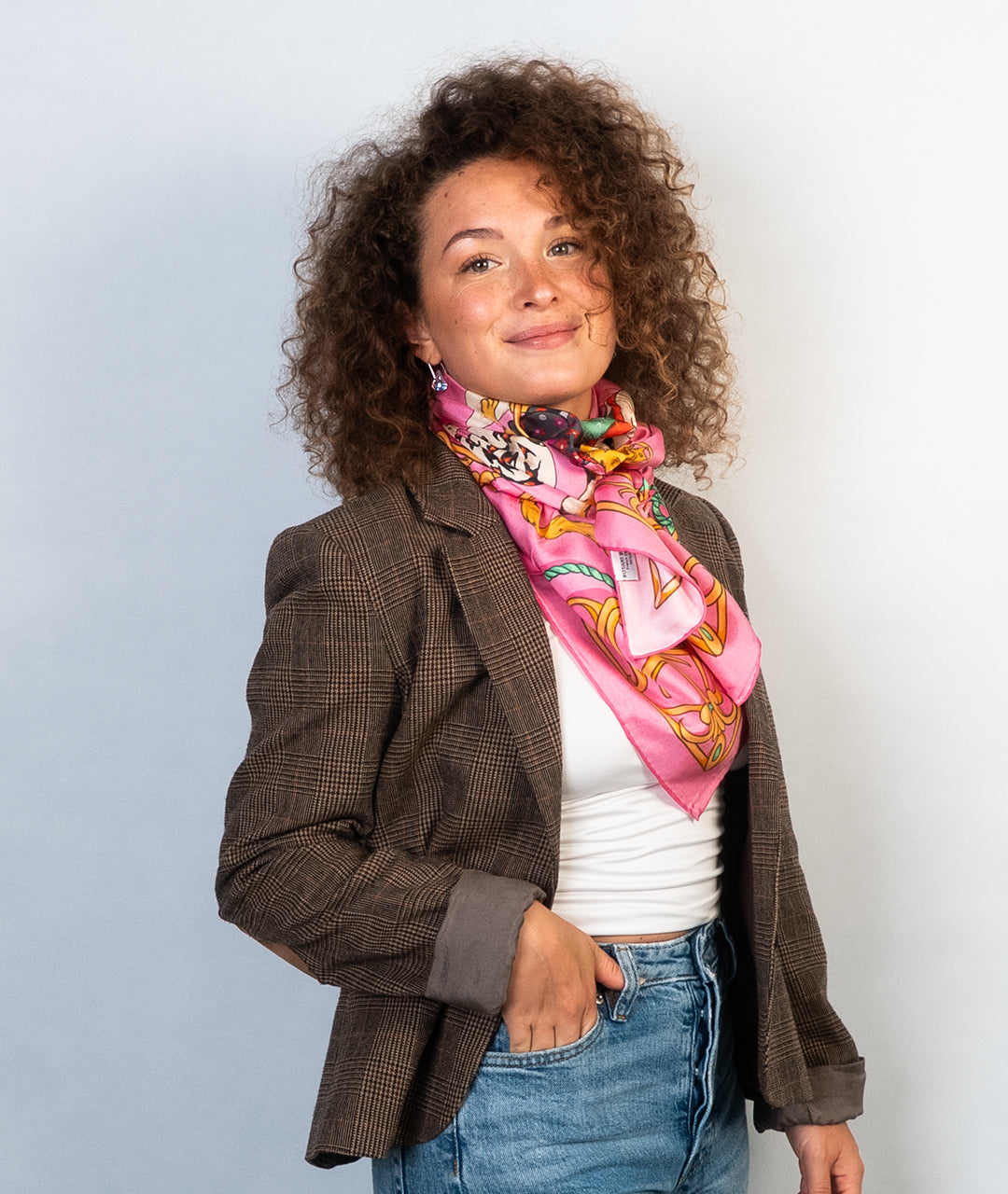 Palais du Maneki-Neko Scarf