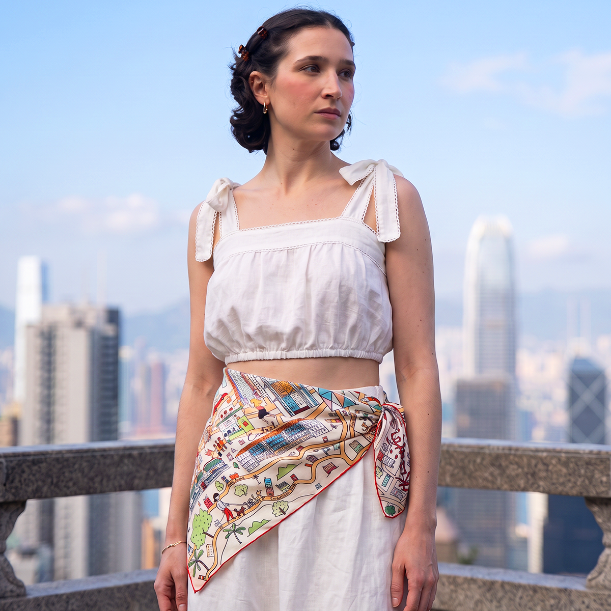 Hong Kong au Quotidien Scarf