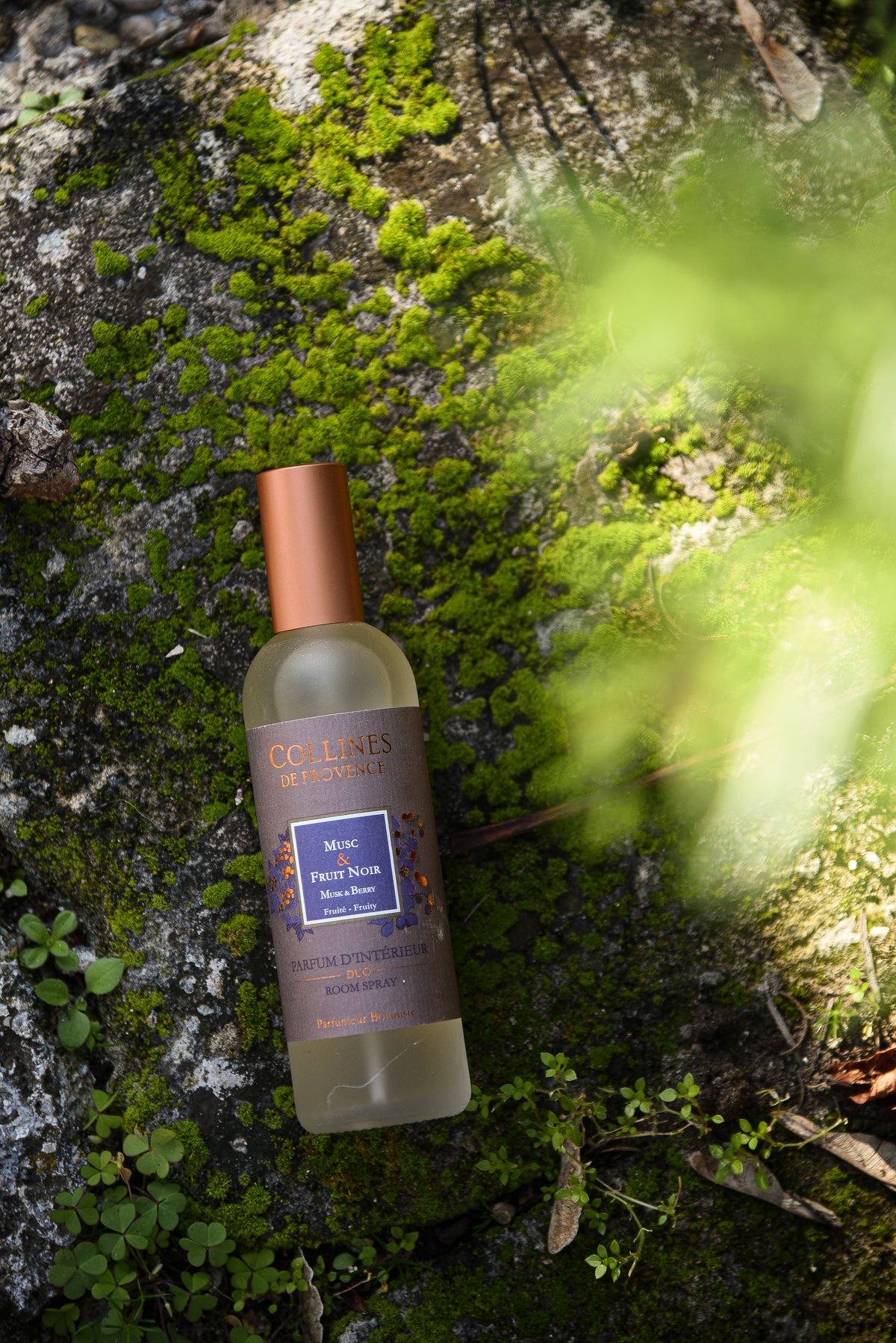 Musk & Berry Room Spray, with background