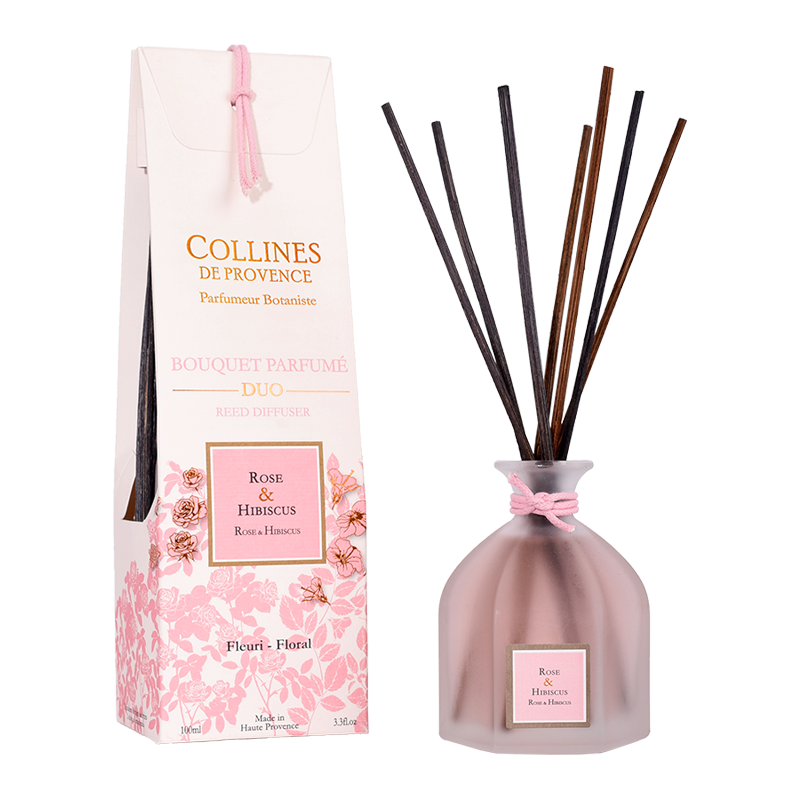 Rose & Hibiscus Reed Diffuser, front view
