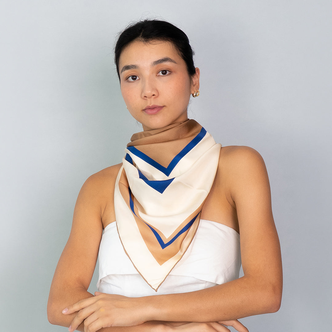 Symphonie de Carrés Scarf