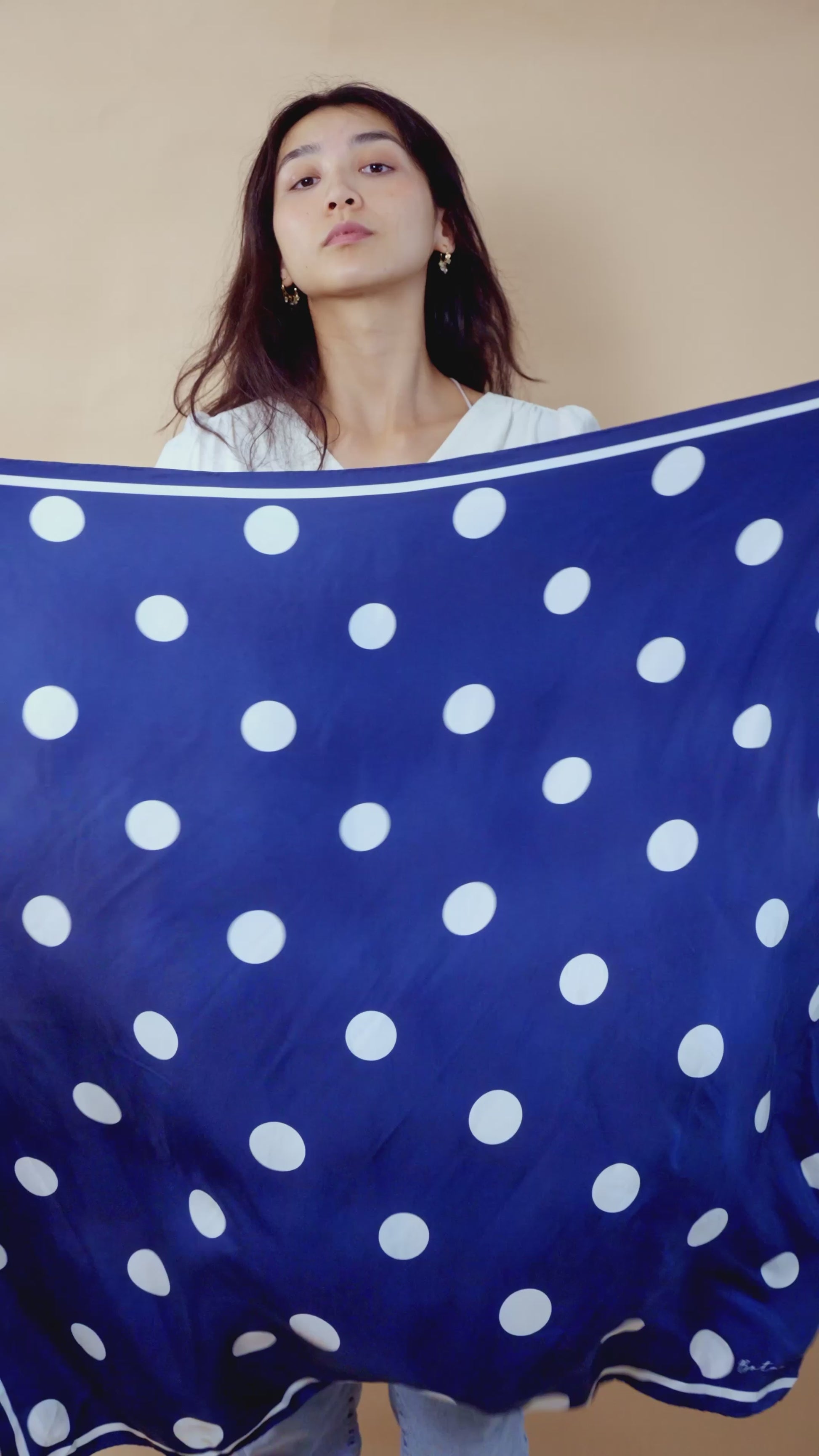 Botani bloom PARISIENNE scarf styling tutorial